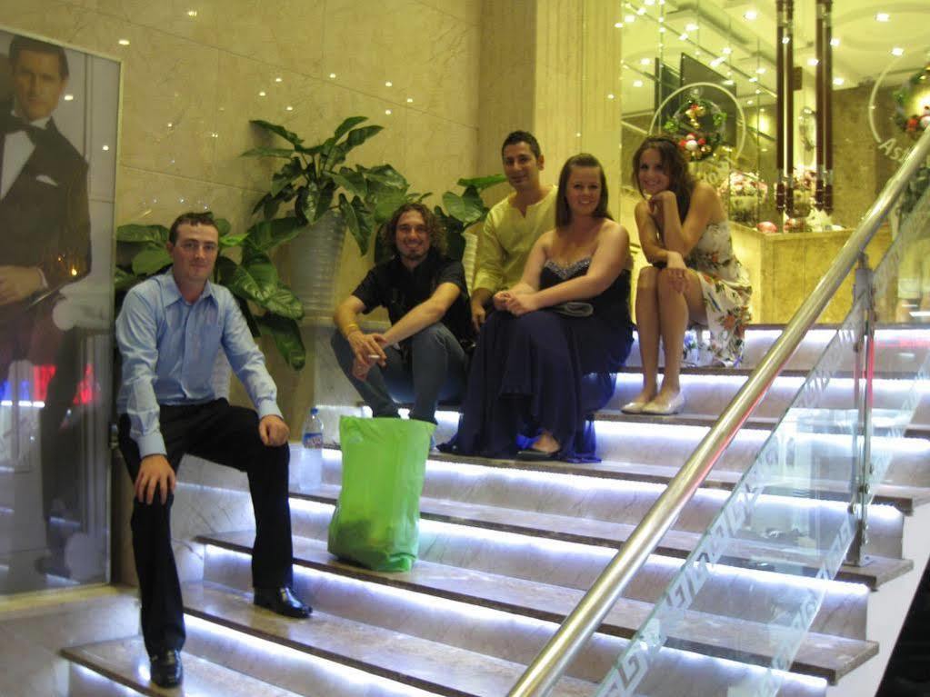 הו צ'י מין סיטי Valentine Hotel Saigon - Bui Vien Street מראה חיצוני תמונה