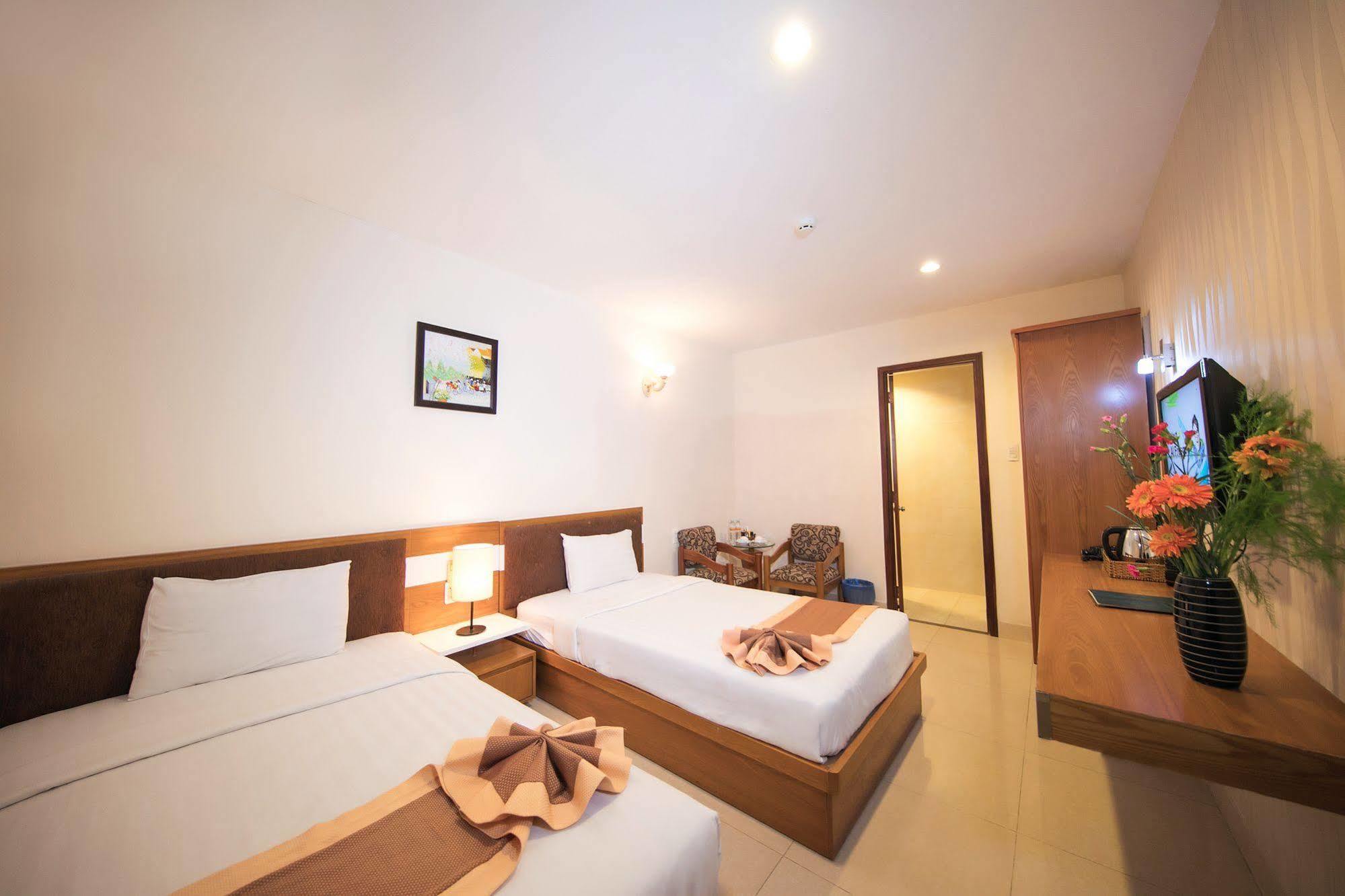 הו צ'י מין סיטי Valentine Hotel Saigon - Bui Vien Street מראה חיצוני תמונה